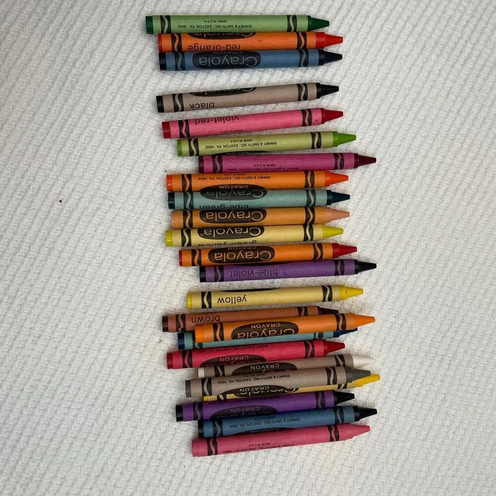 Vintage Crayola Crayons Brilliant Colors (24 Pack) Binney & Smith Not used